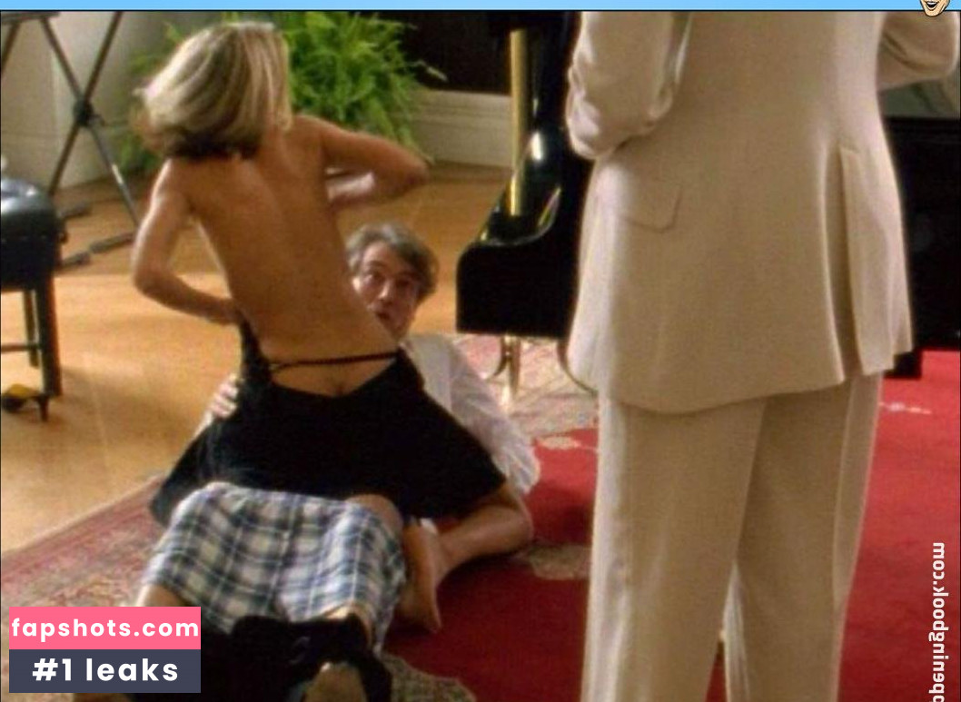 Rhona Mitra gallery photo #141