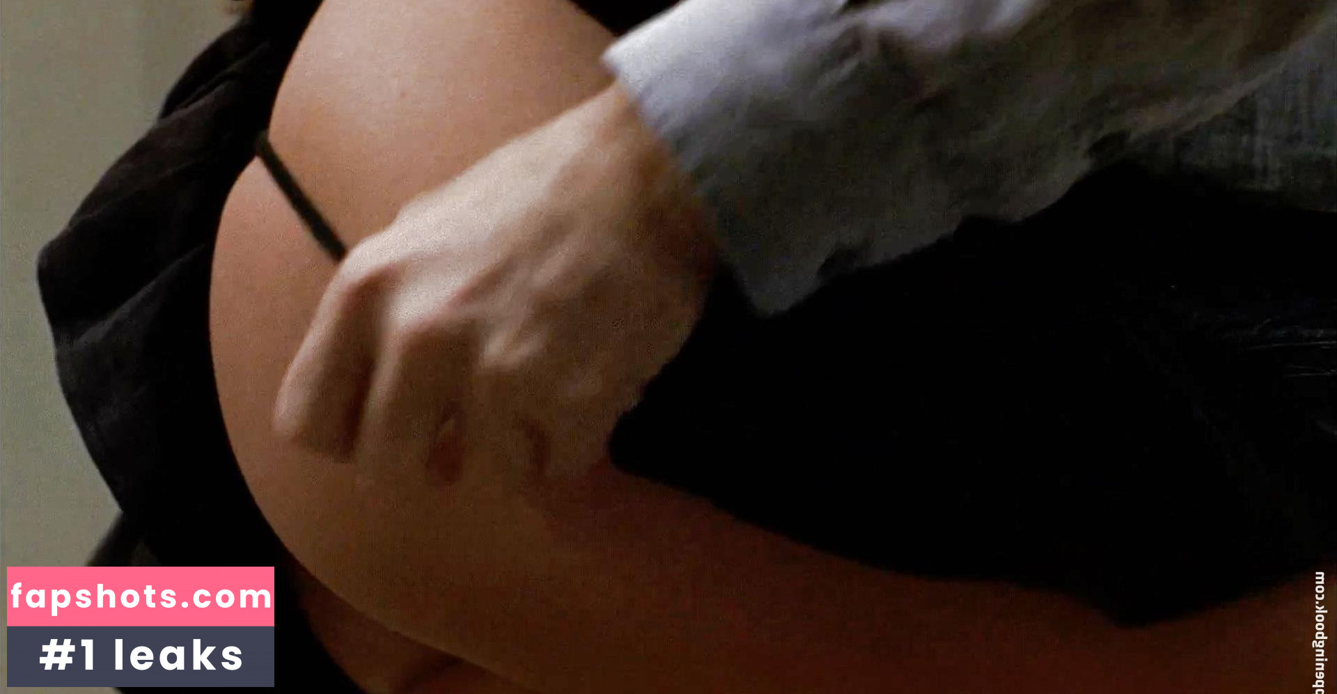 Rhona Mitra gallery photo #145