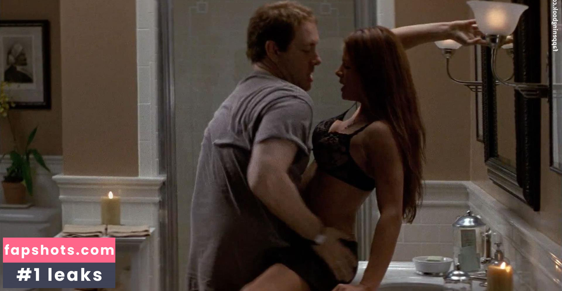 Rhona Mitra gallery photo #147