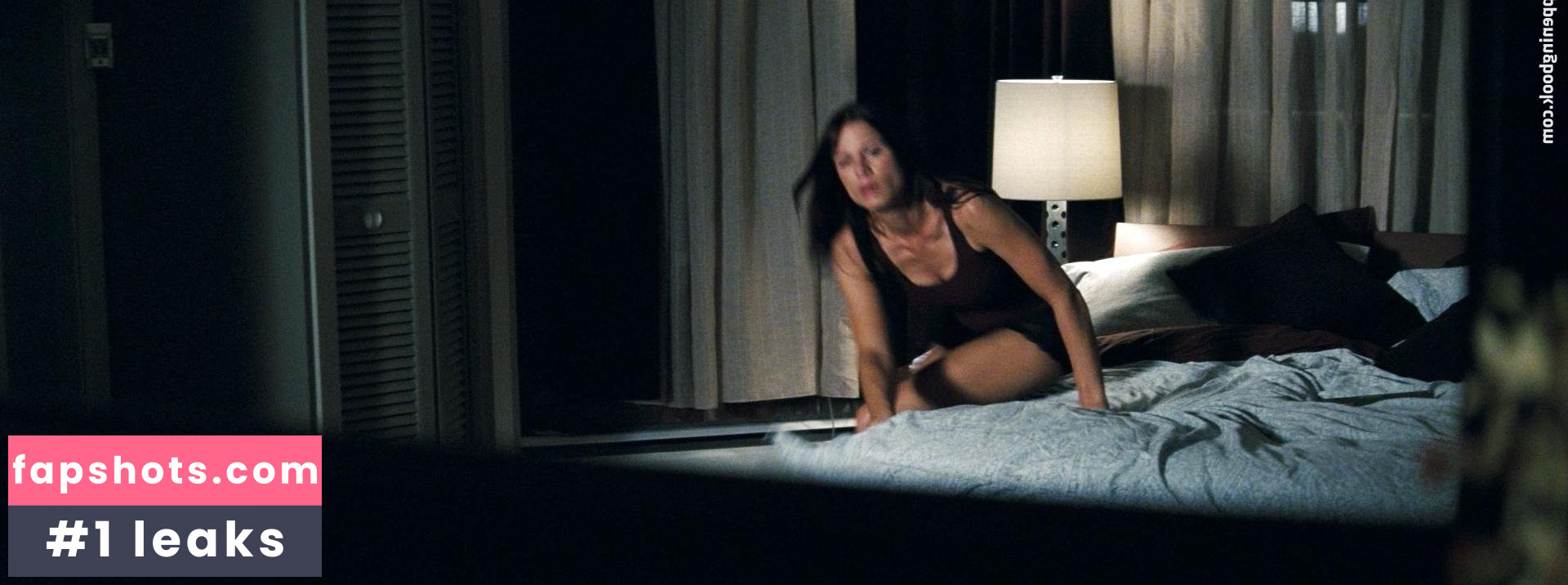 Rhona Mitra gallery photo #151