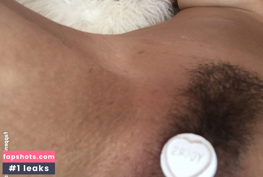 Rhona Mitra gallery photo #20