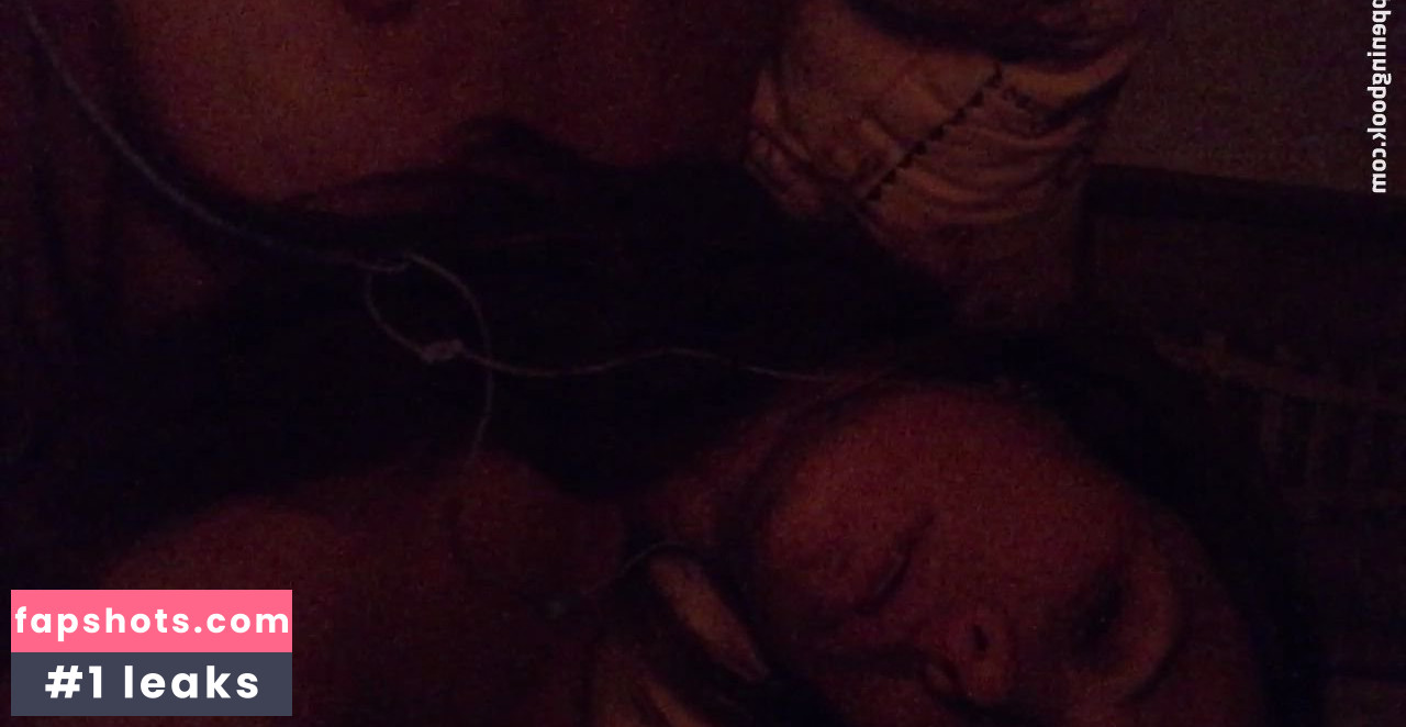 Rhona Mitra gallery photo #208