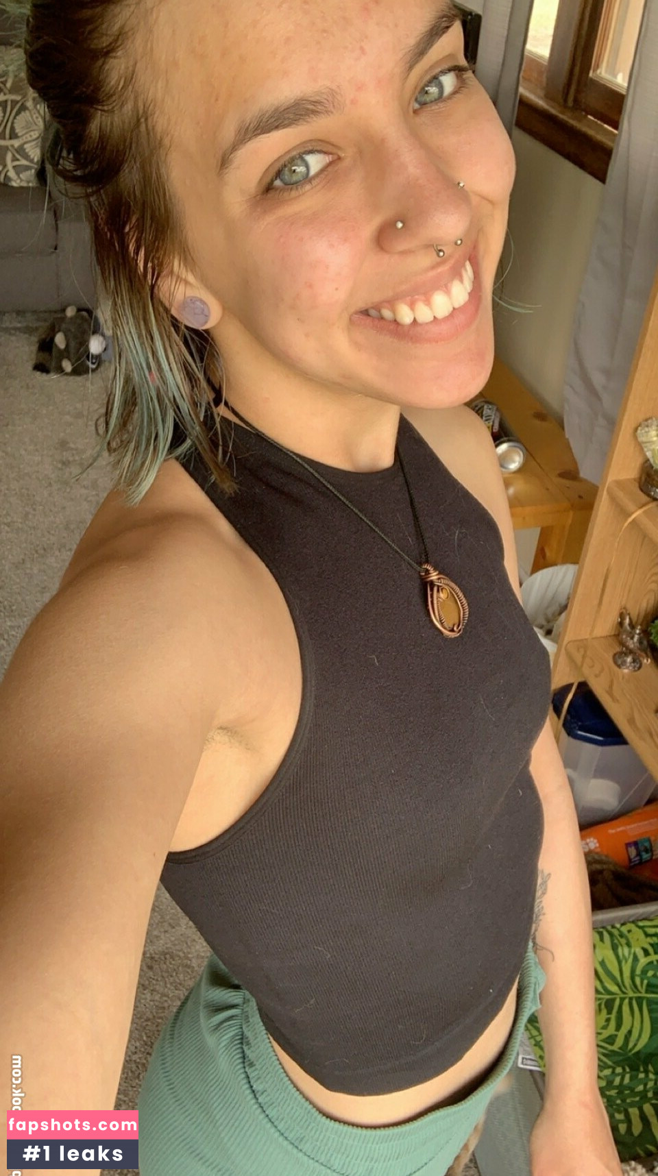 rhyrhyie gallery photo #6