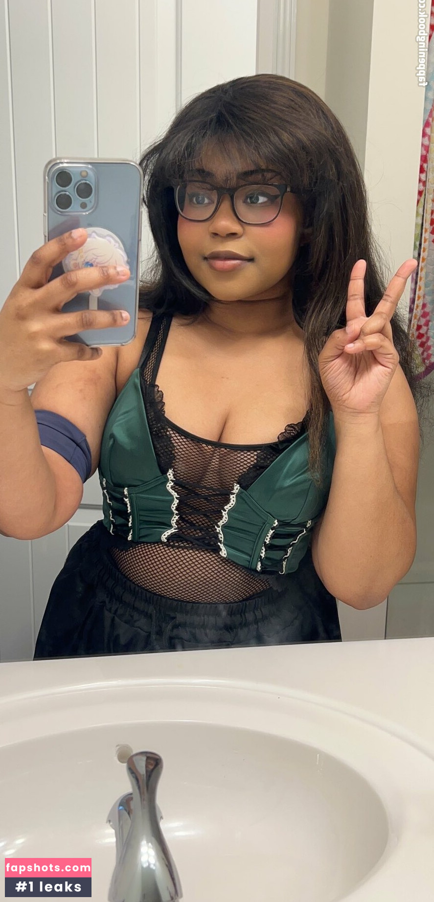 Ria Parker Filtración Desnuda OnlyFans Foto #12 - Fapshots