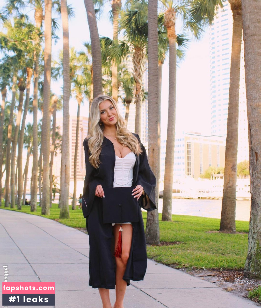 rianabailey gallery photo #12