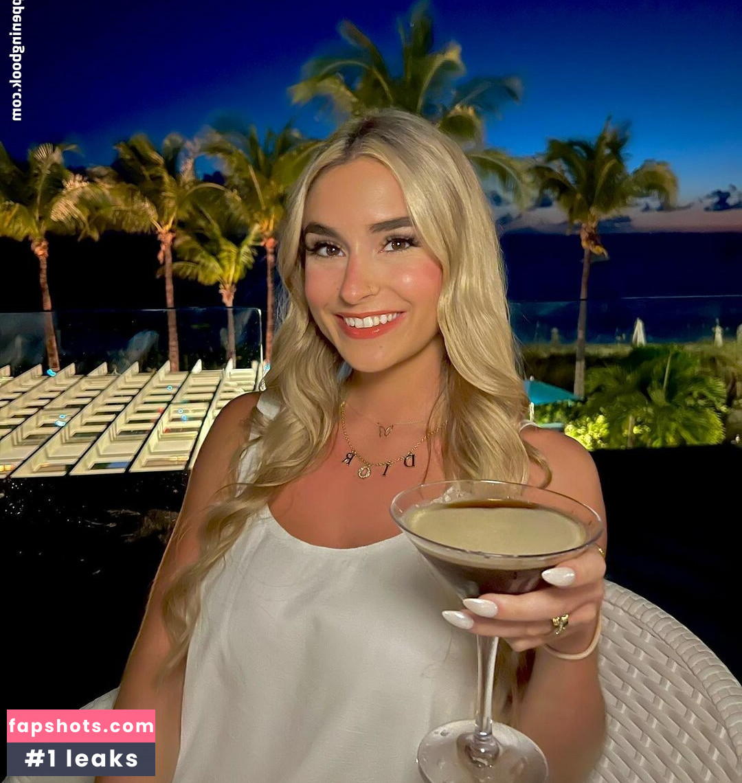 rianabailey gallery photo #17