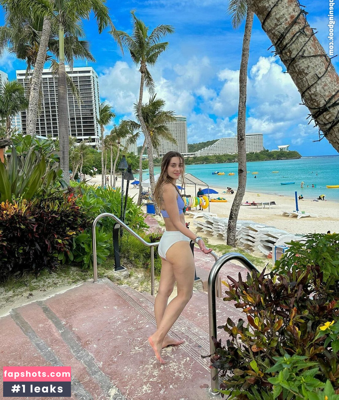 Ricebunnies gallery photo #3