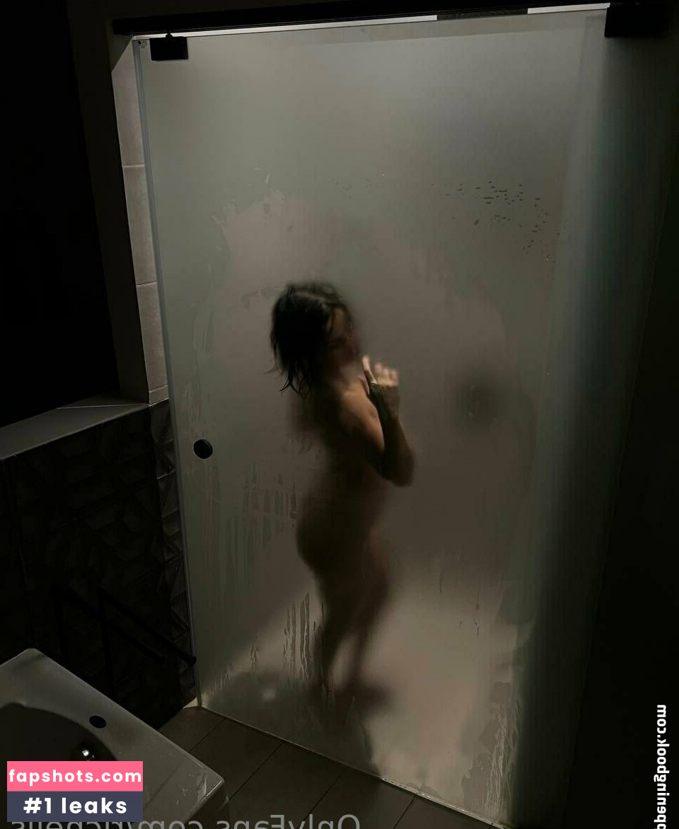 richelis gallery photo #16