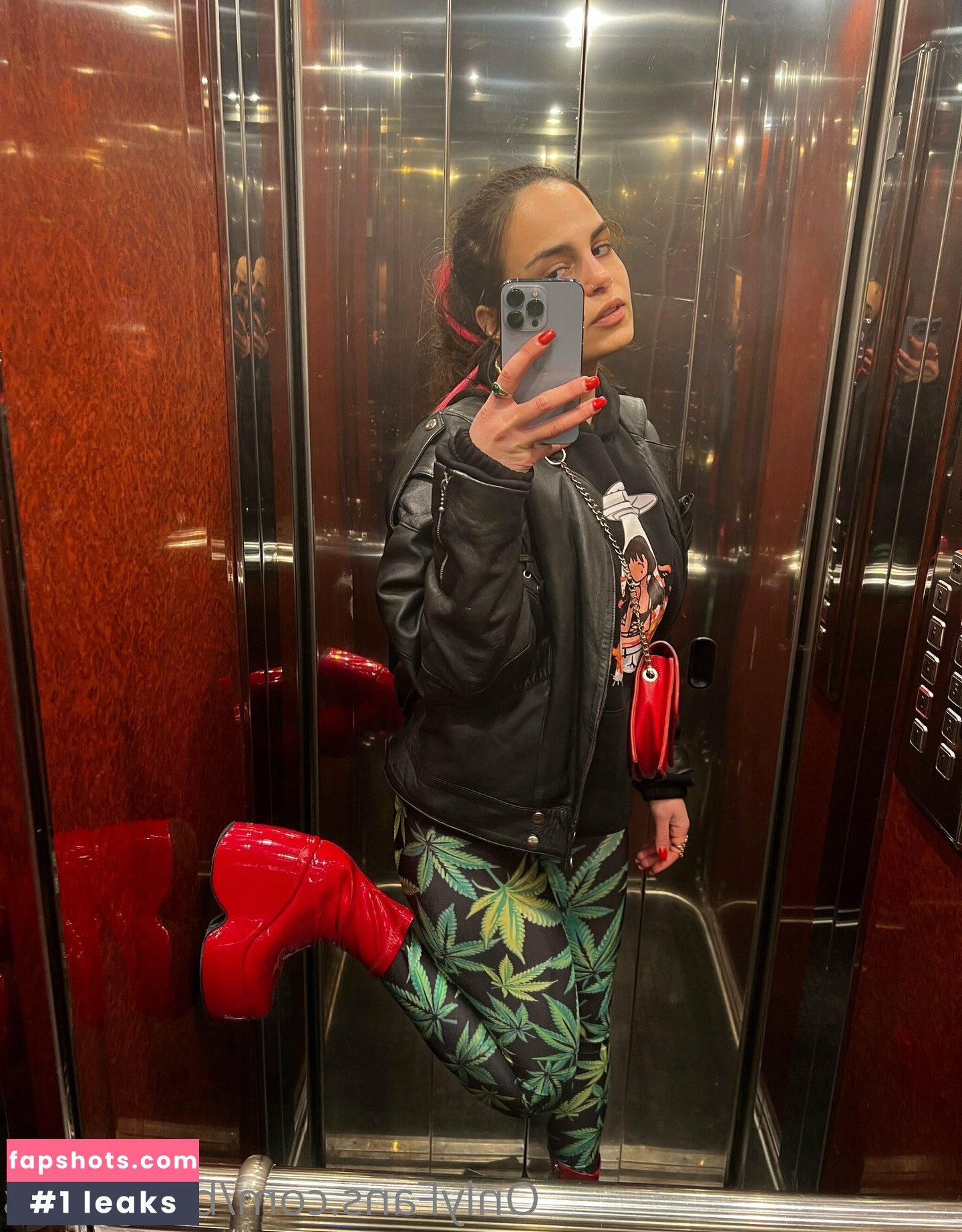 richelis gallery photo #9