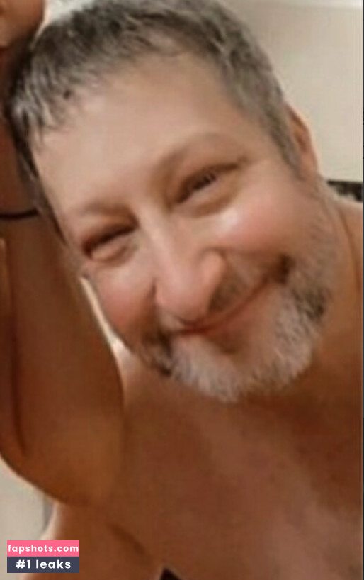 Ricki Rose gallery photo #3