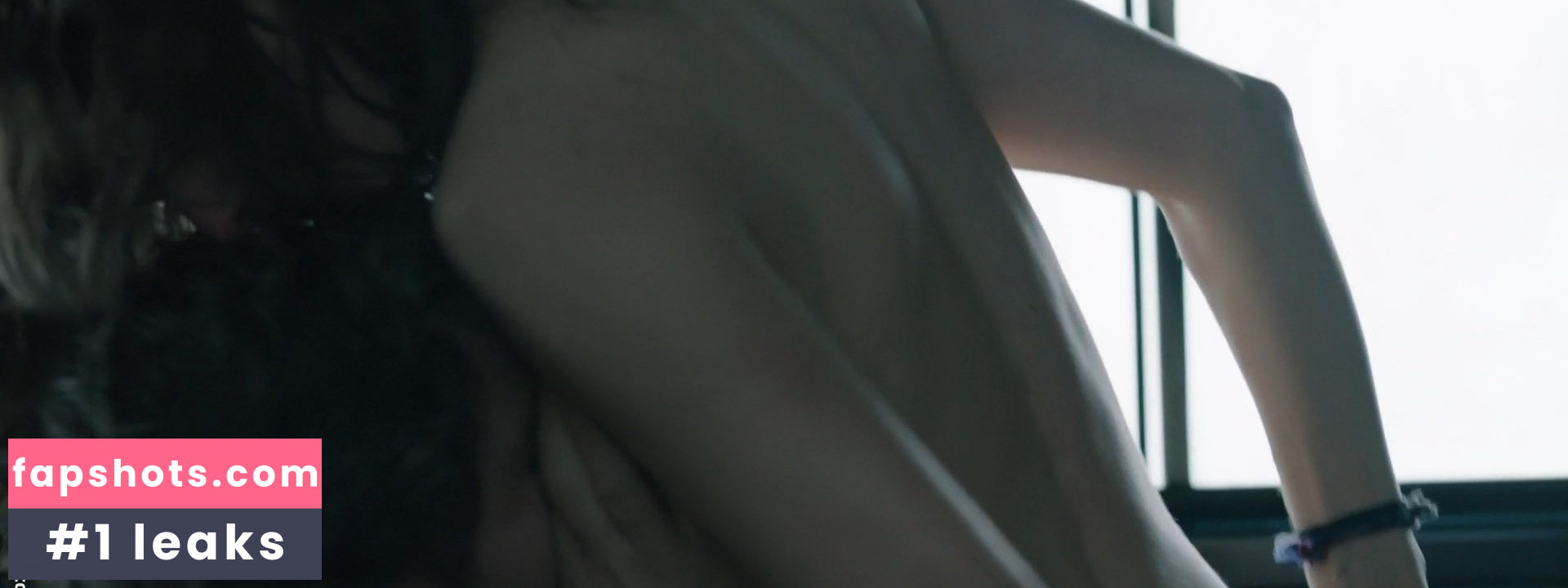 Rifka Lodeizen gallery photo #2