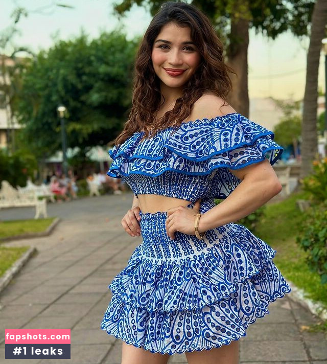 Righthookroxy gallery photo #12