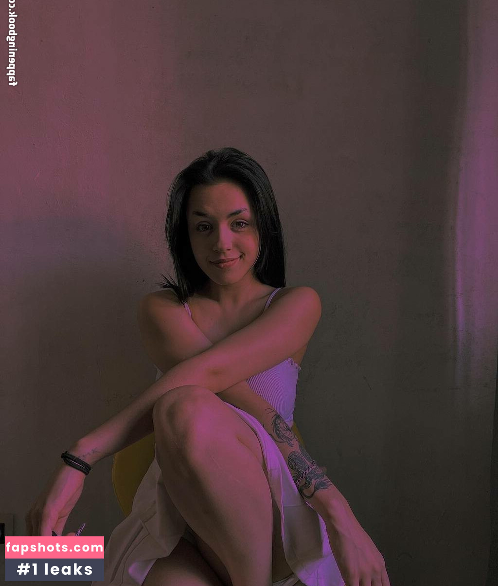 Rihanna Black gallery photo #8