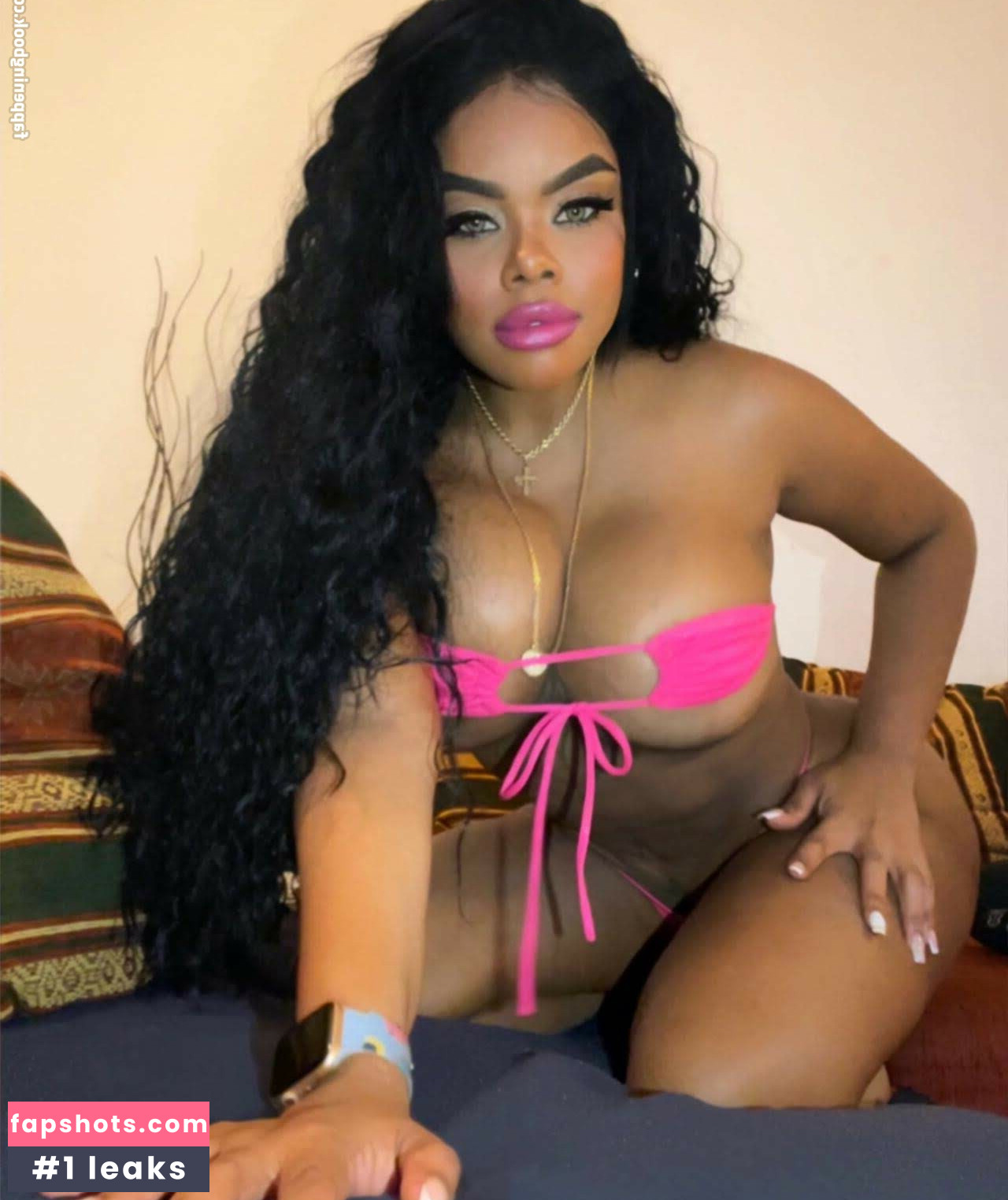 Rihanna Miller gallery photo #6