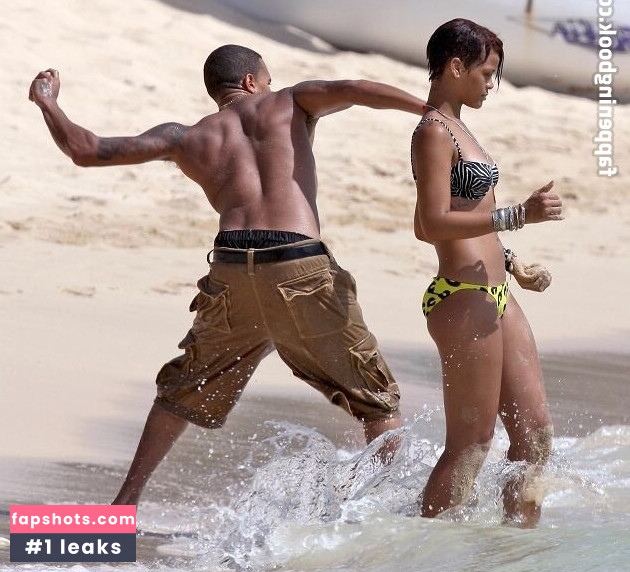 Rihanna gallery photo #101
