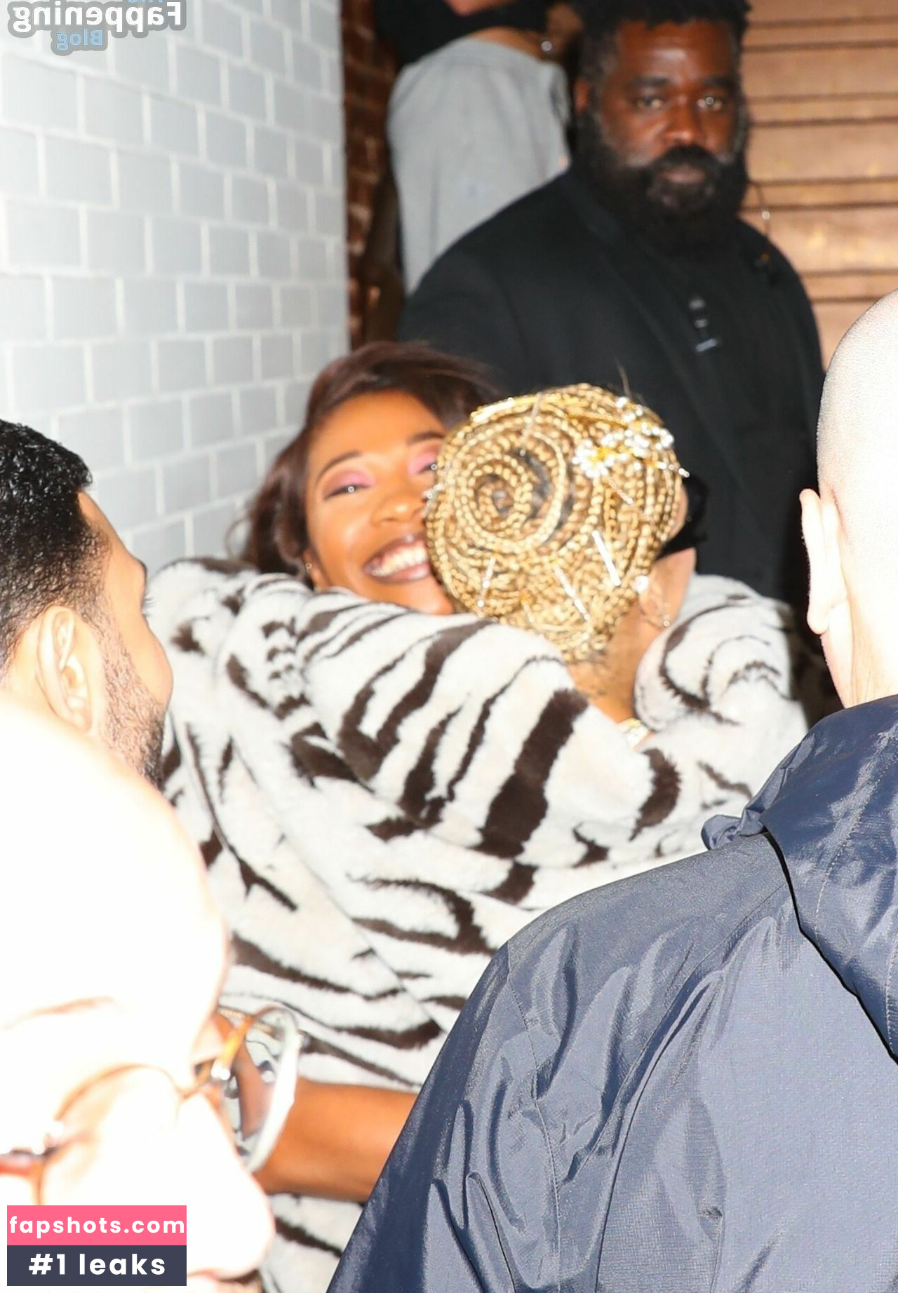 Rihanna gallery photo #1048