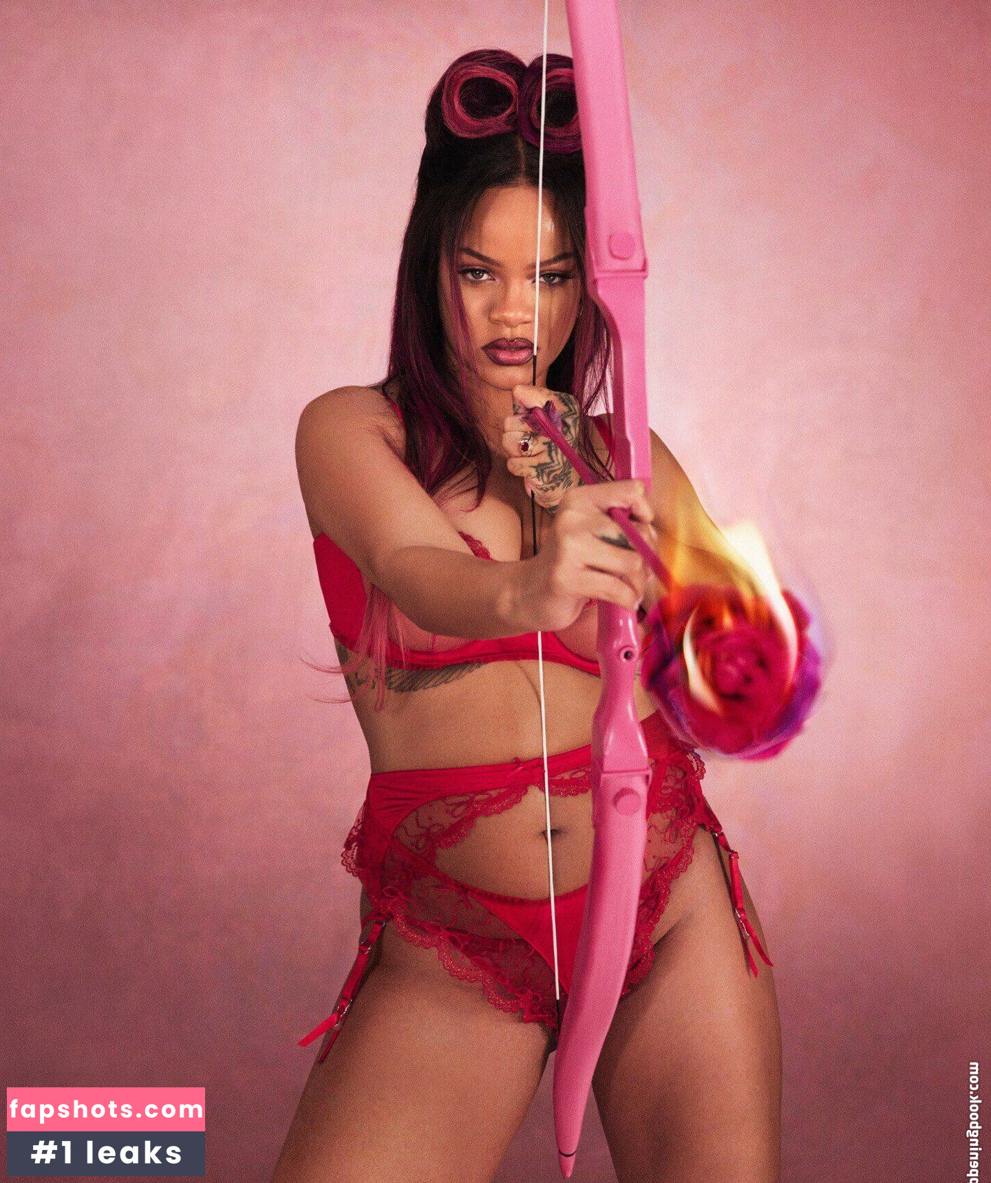 Rihanna gallery photo #111