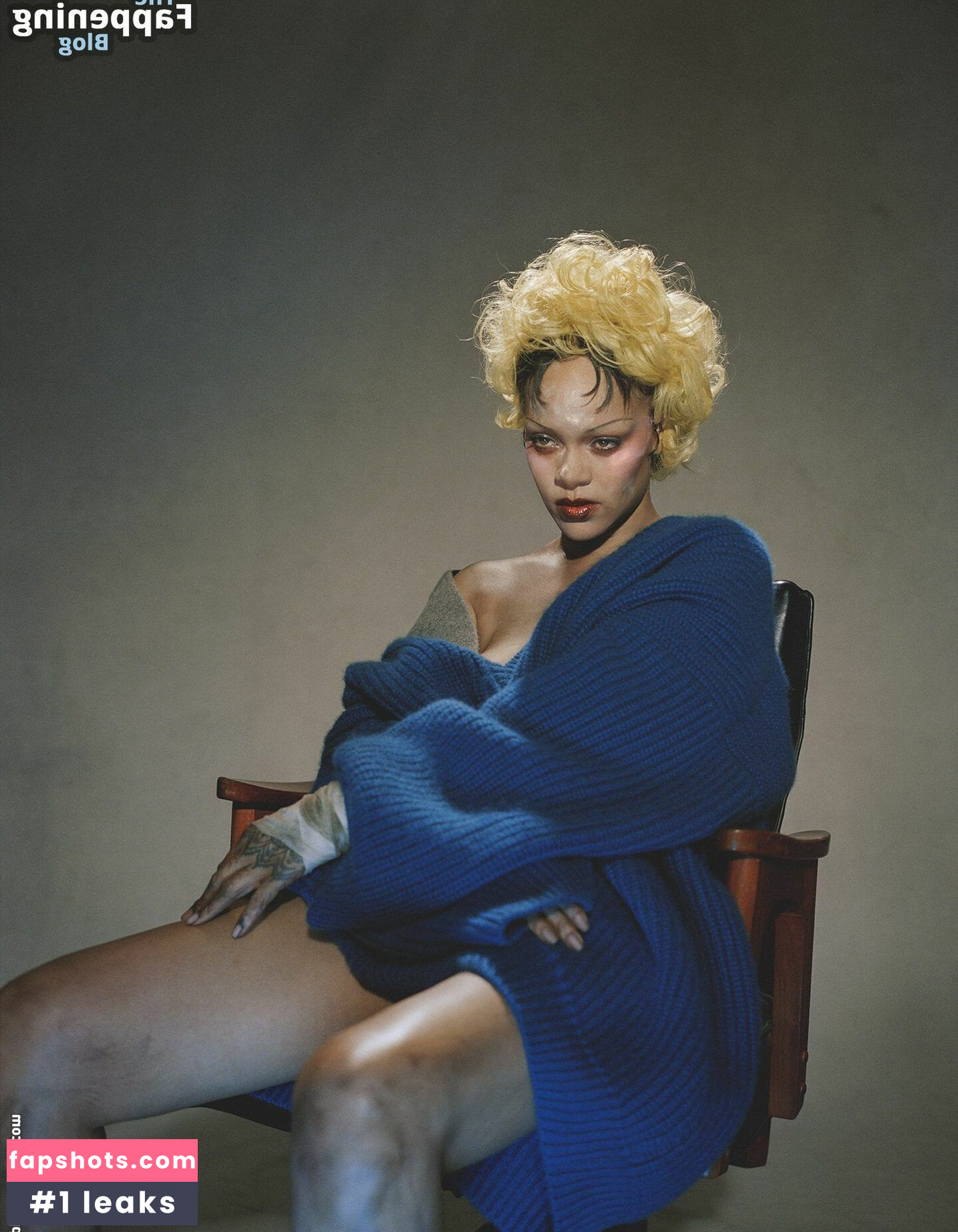 Rihanna gallery photo #1166