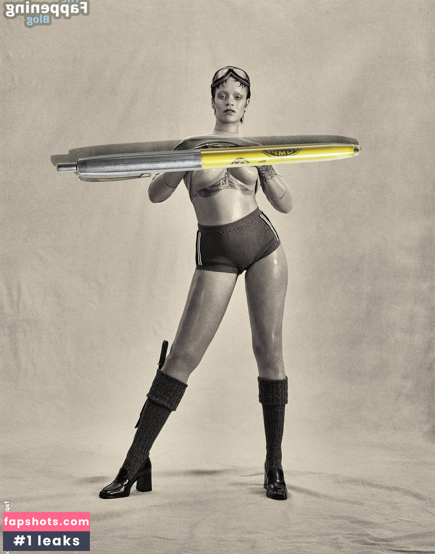 Rihanna gallery photo #1168