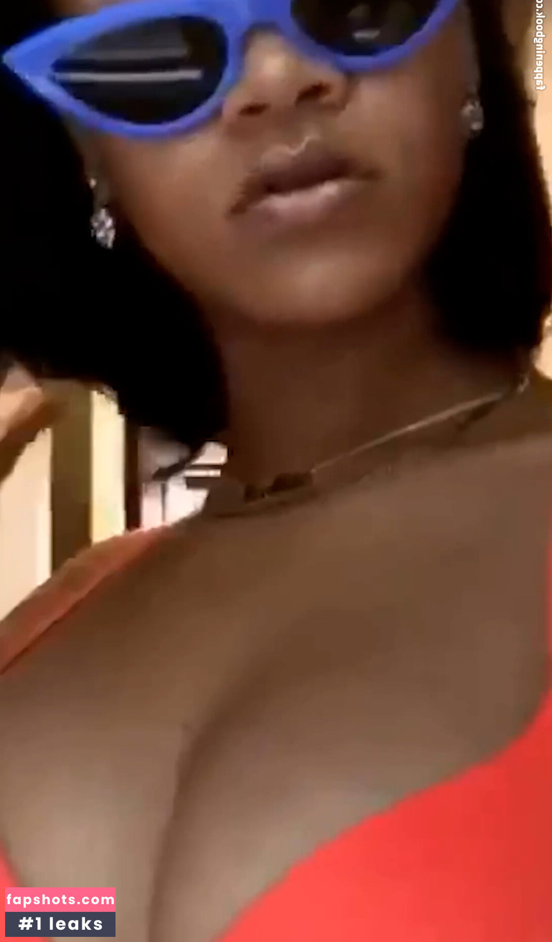 Rihanna gallery photo #1205