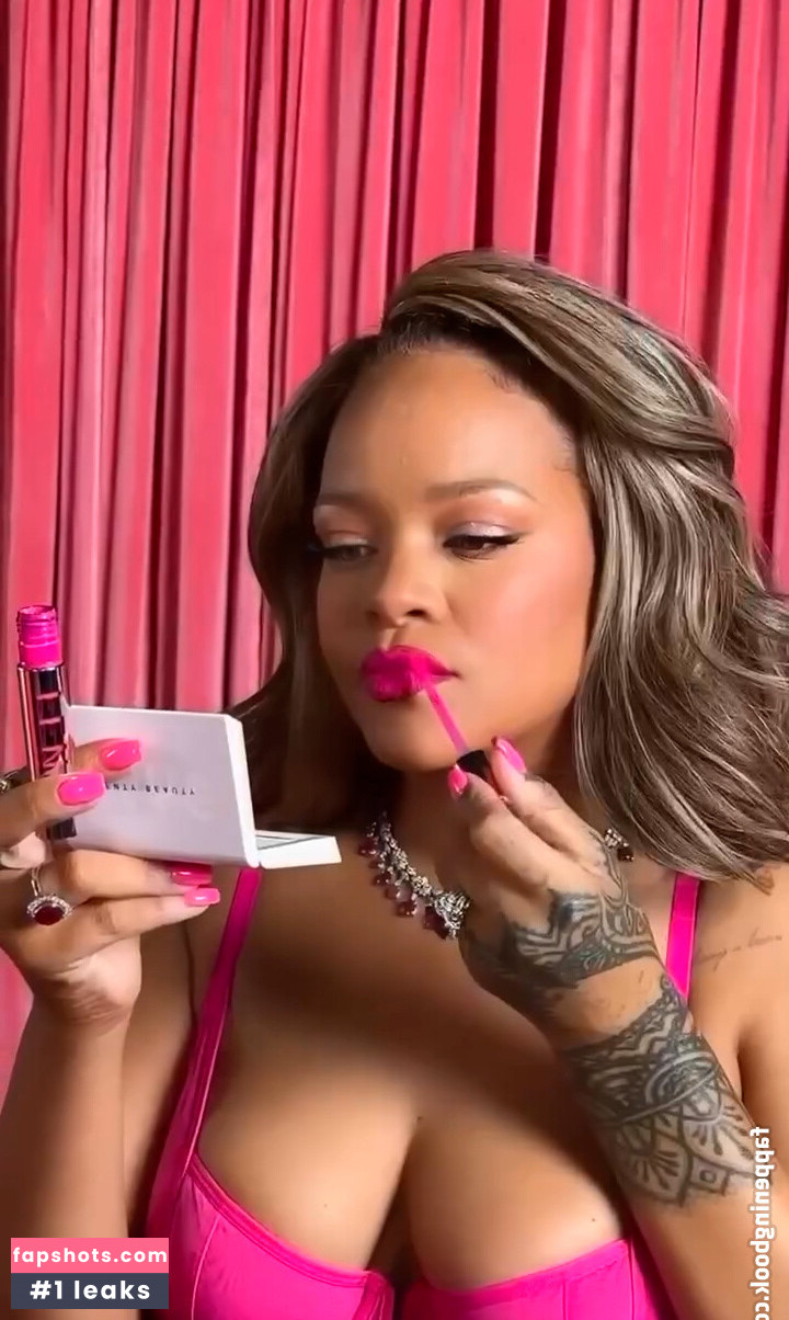 Rihanna gallery photo #1222