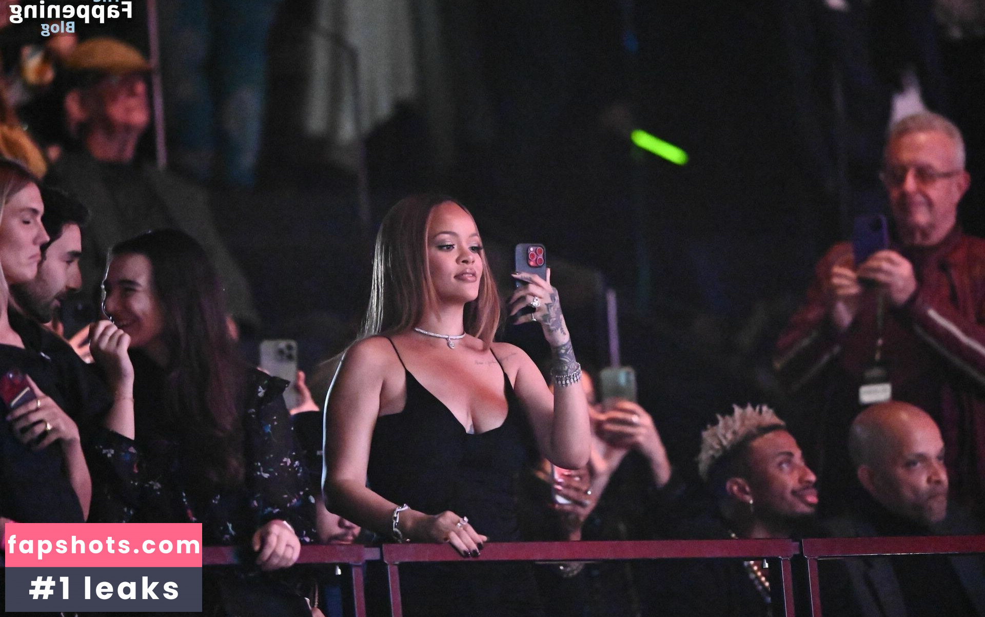 Rihanna gallery photo #1269