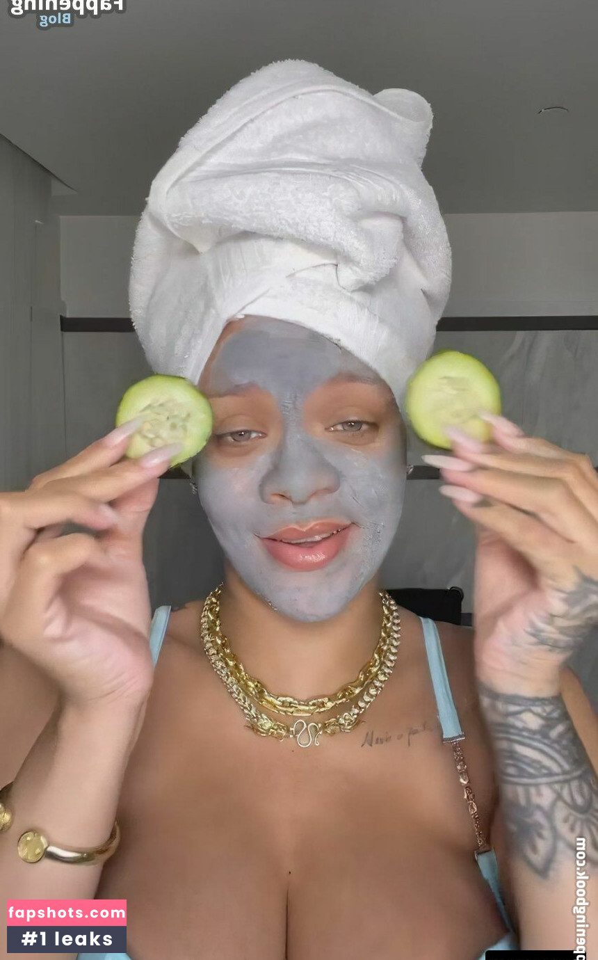 Rihanna gallery photo #1349