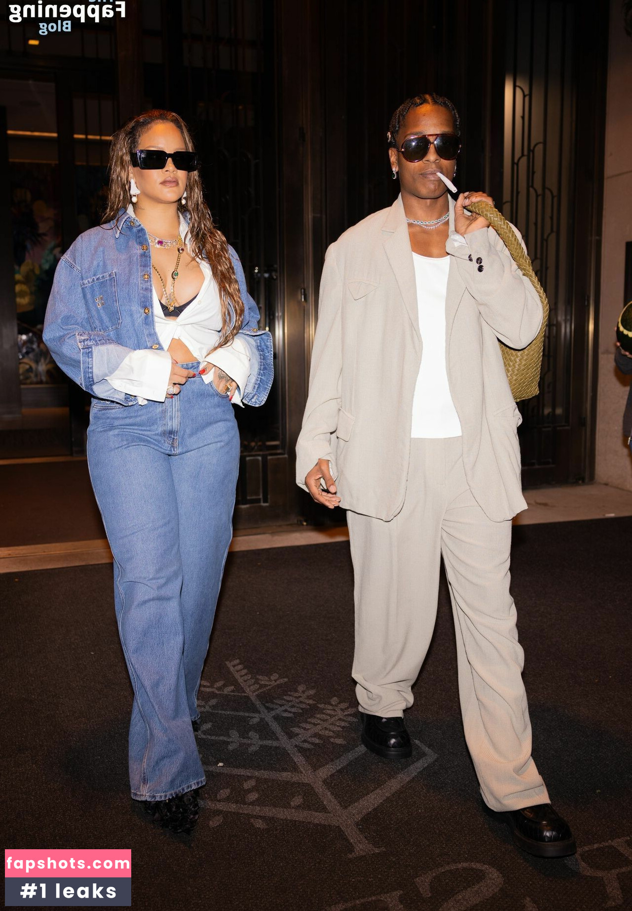 Rihanna gallery photo #1392