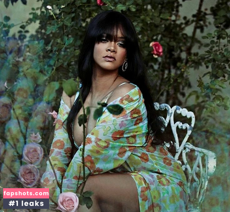 Rihanna gallery photo #1531
