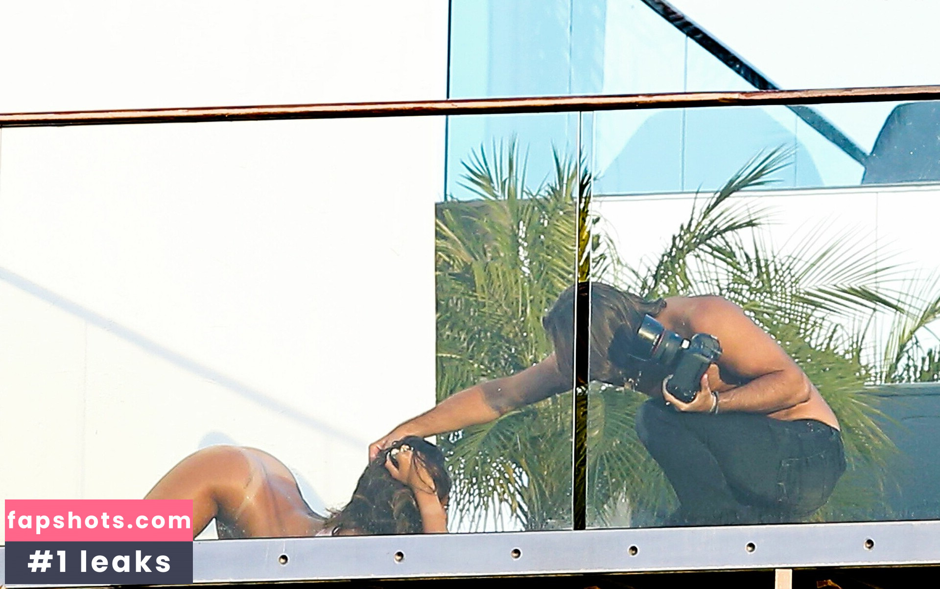 Rihanna gallery photo #1543