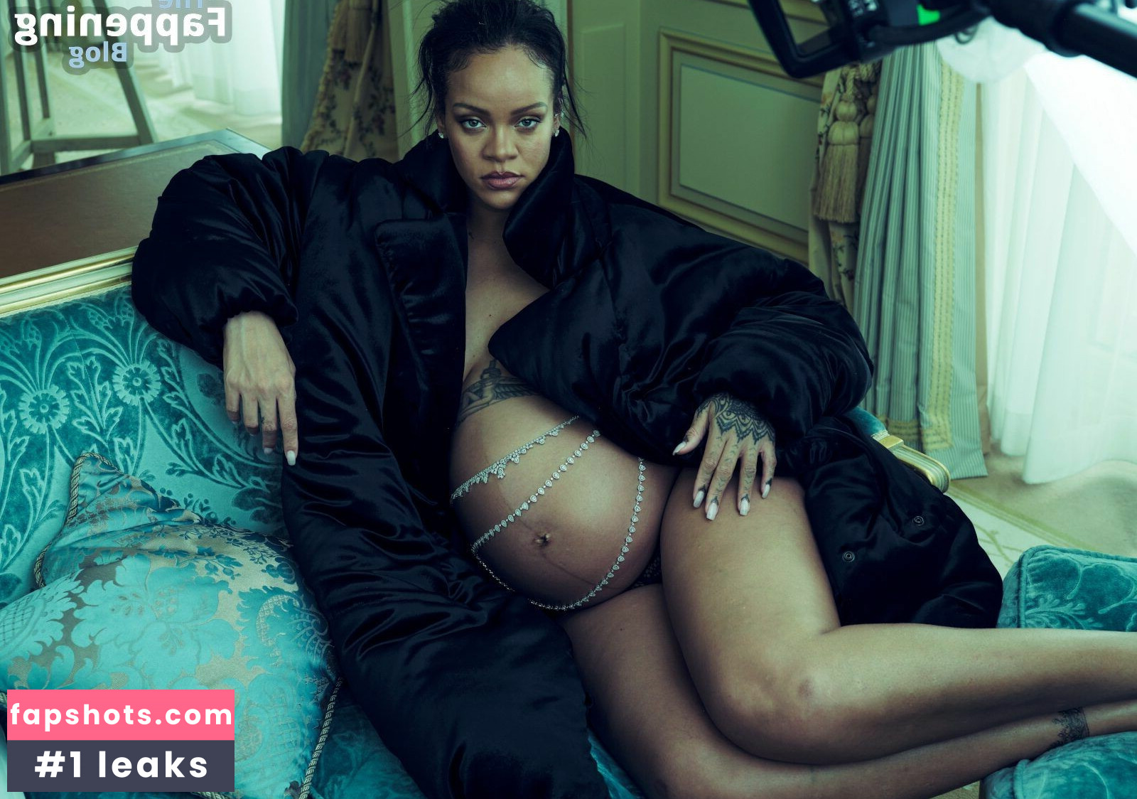 Rihanna gallery photo #1551