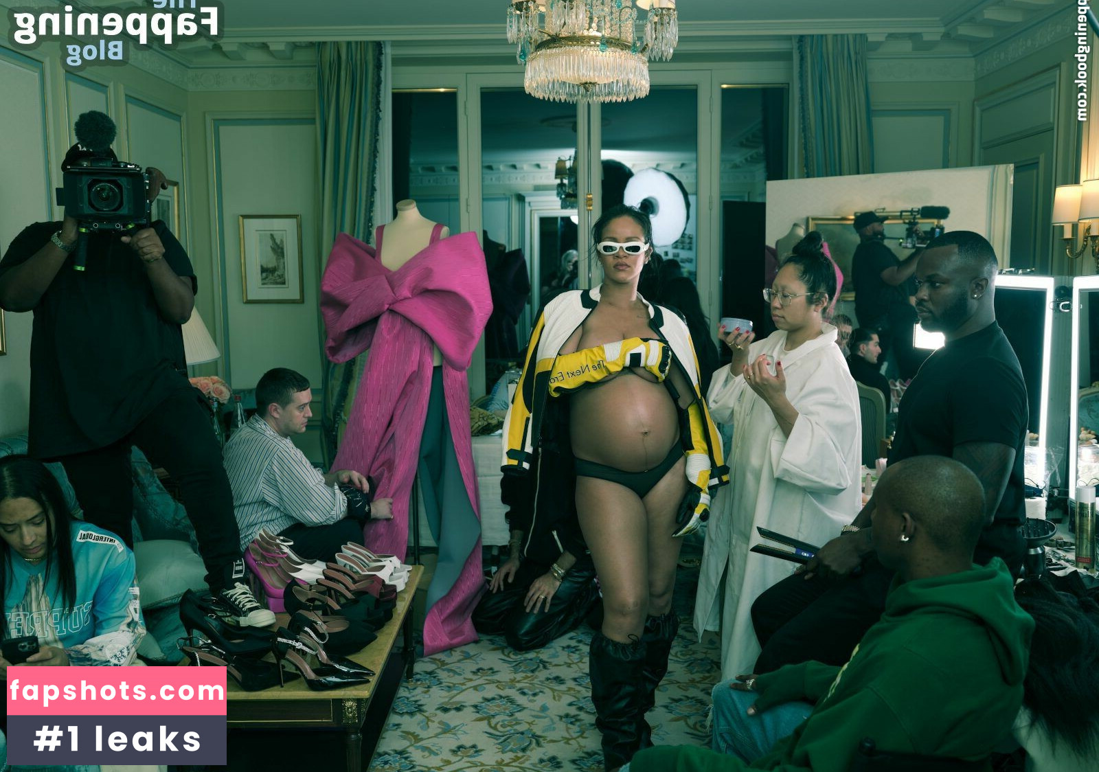 Rihanna gallery photo #1554