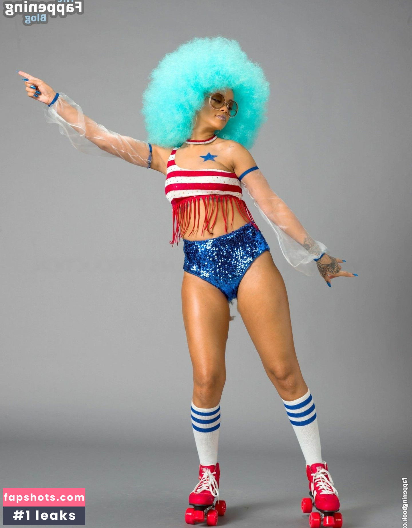 Rihanna gallery photo #1600