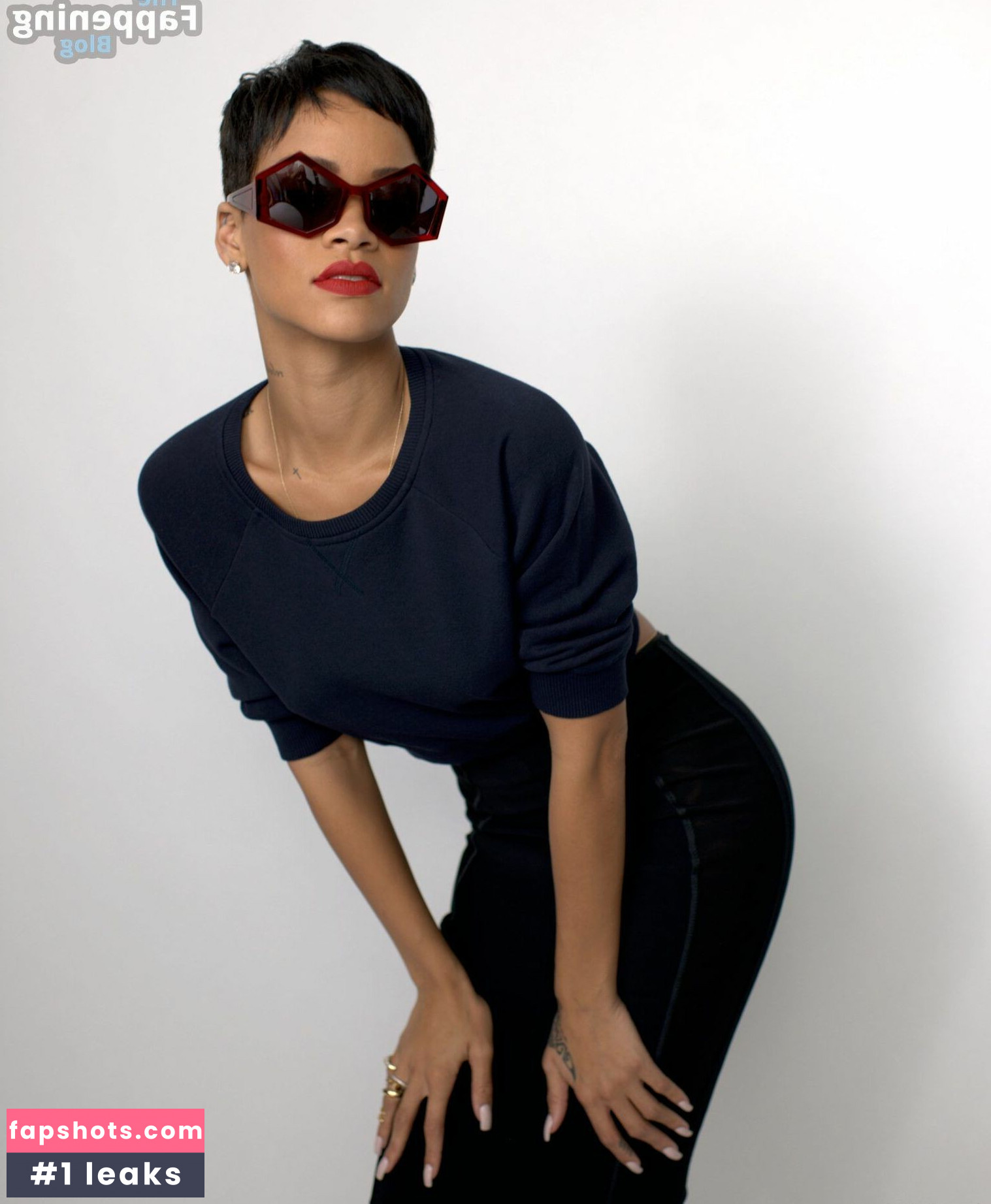 Rihanna gallery photo #1609