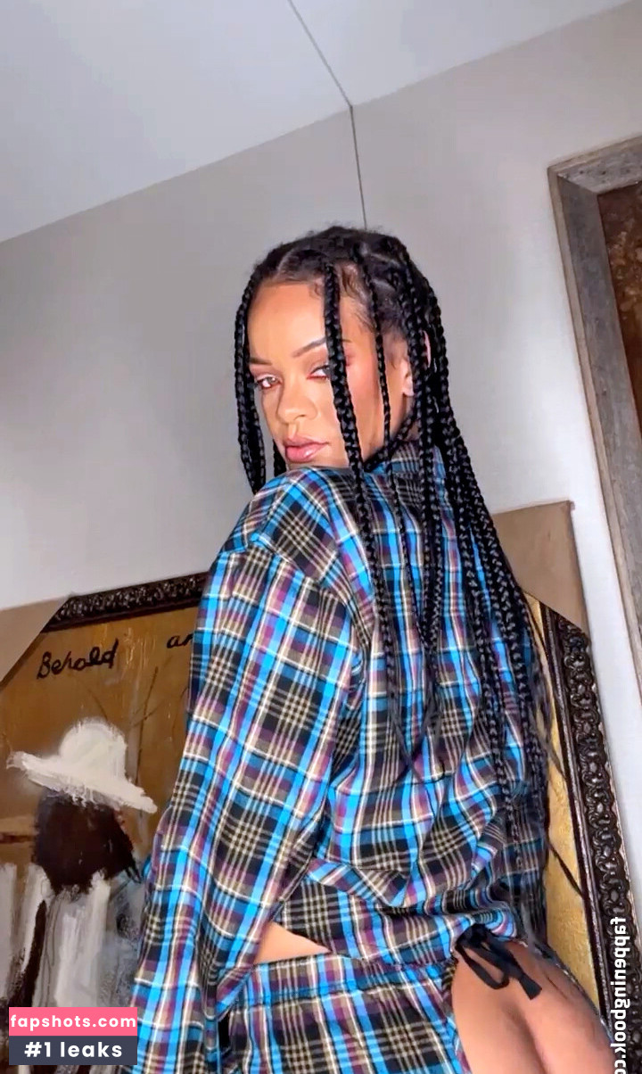 Rihanna gallery photo #1628