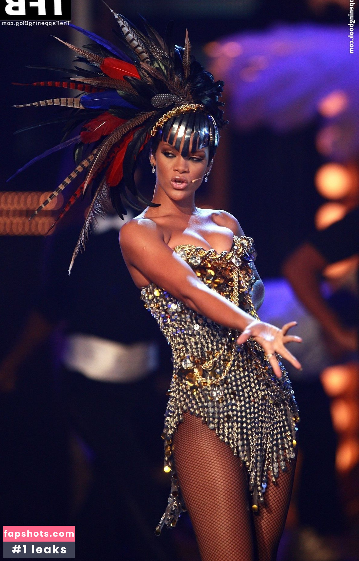 Rihanna gallery photo #1830