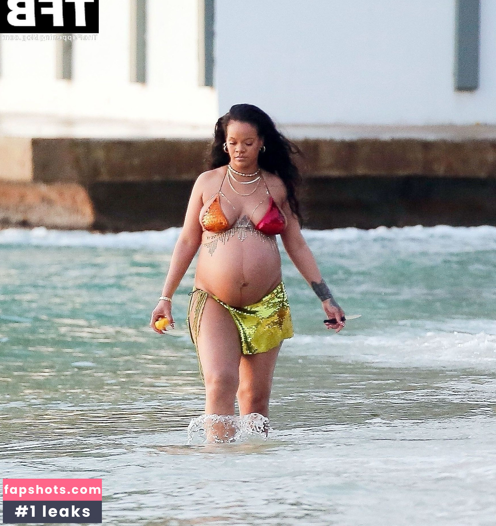 Rihanna gallery photo #1926