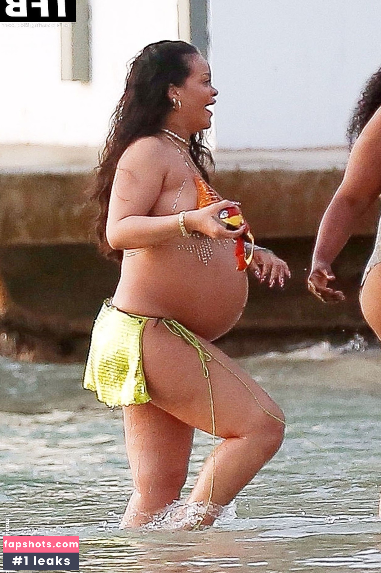 Rihanna gallery photo #1929