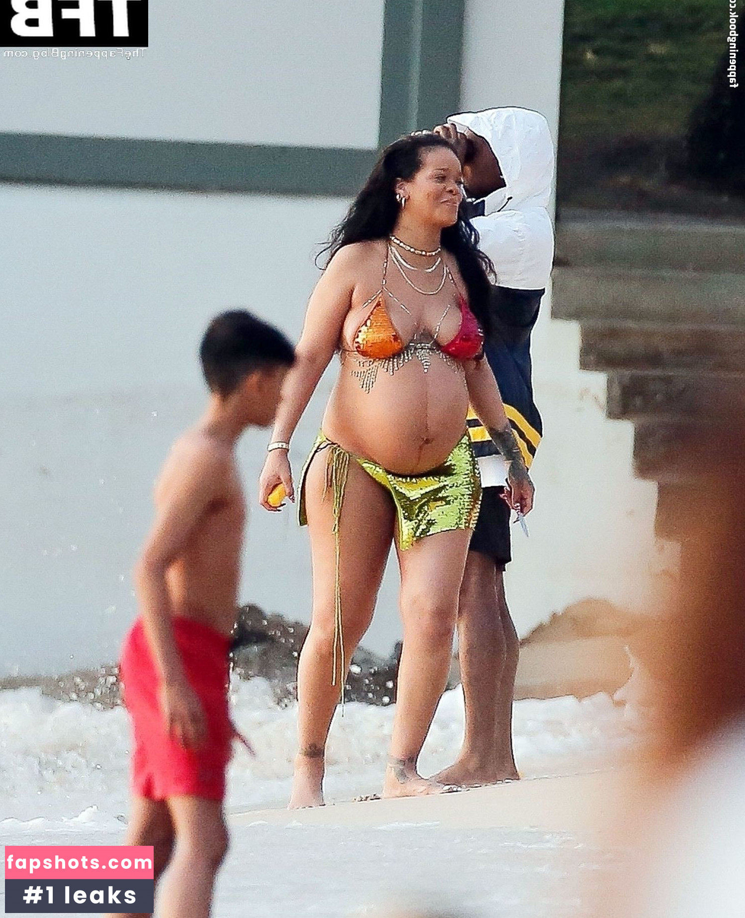Rihanna gallery photo #1931