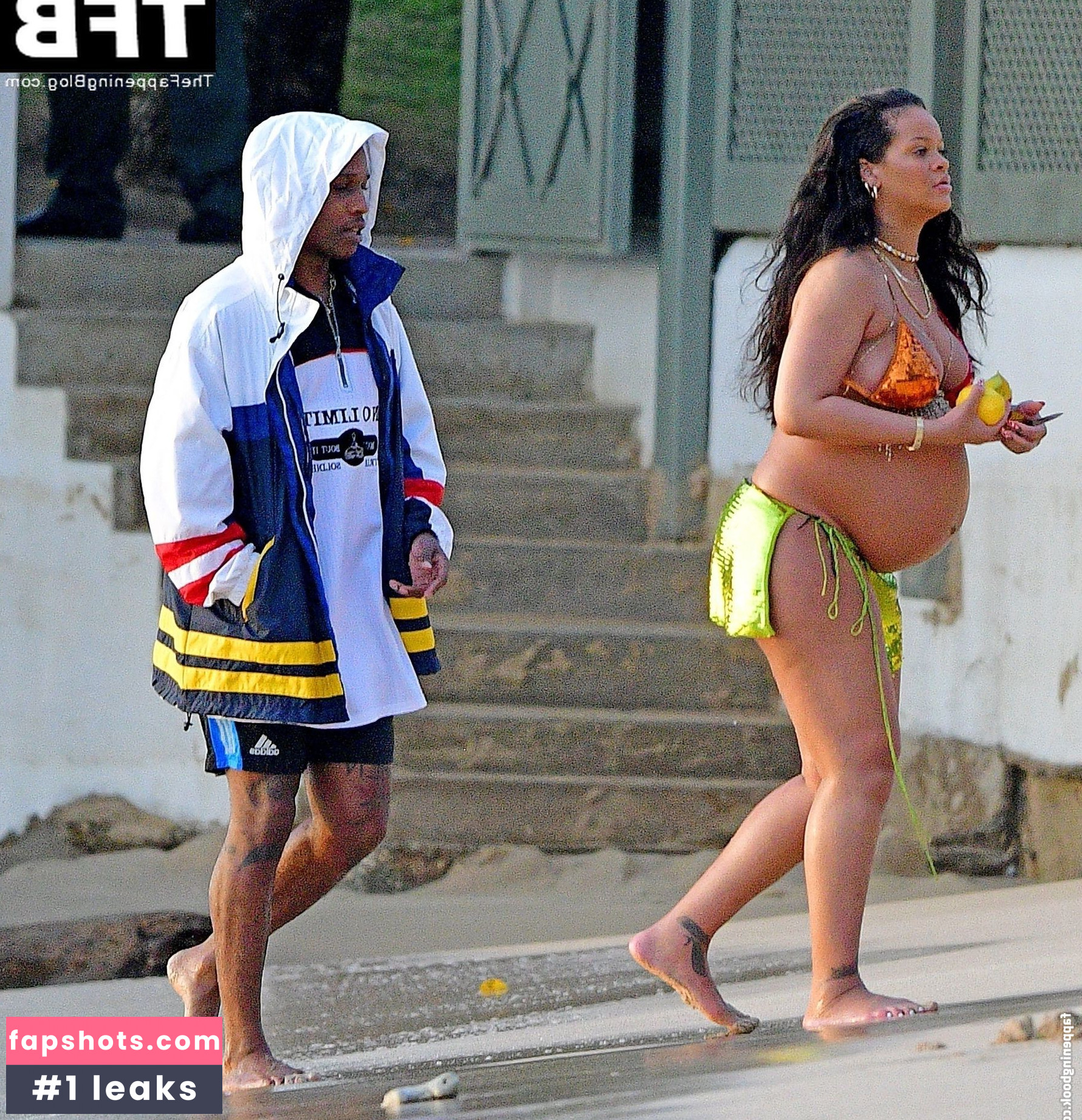 Rihanna gallery photo #1955