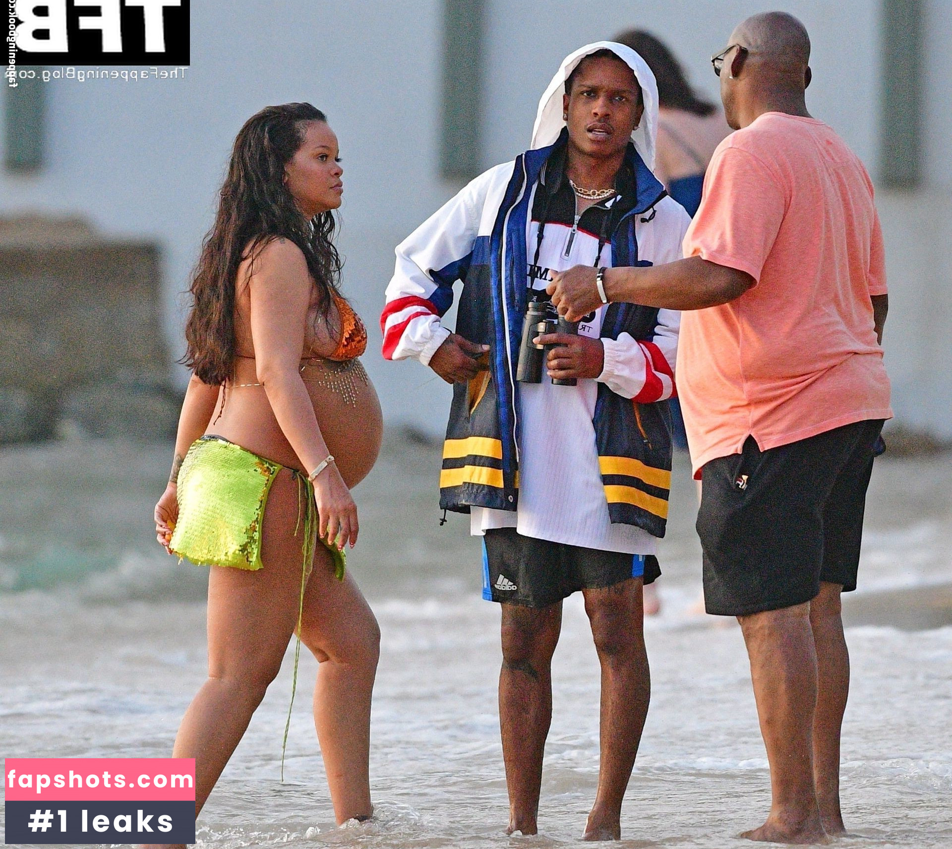 Rihanna gallery photo #1963