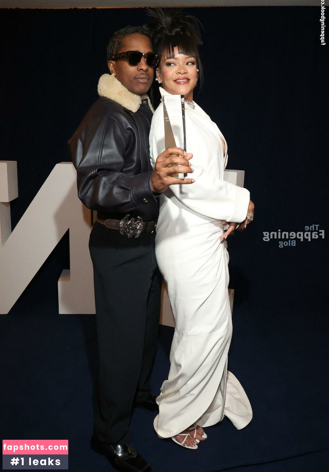 Rihanna Nacktheit OnlyFans Fotos #198 - Fapshots