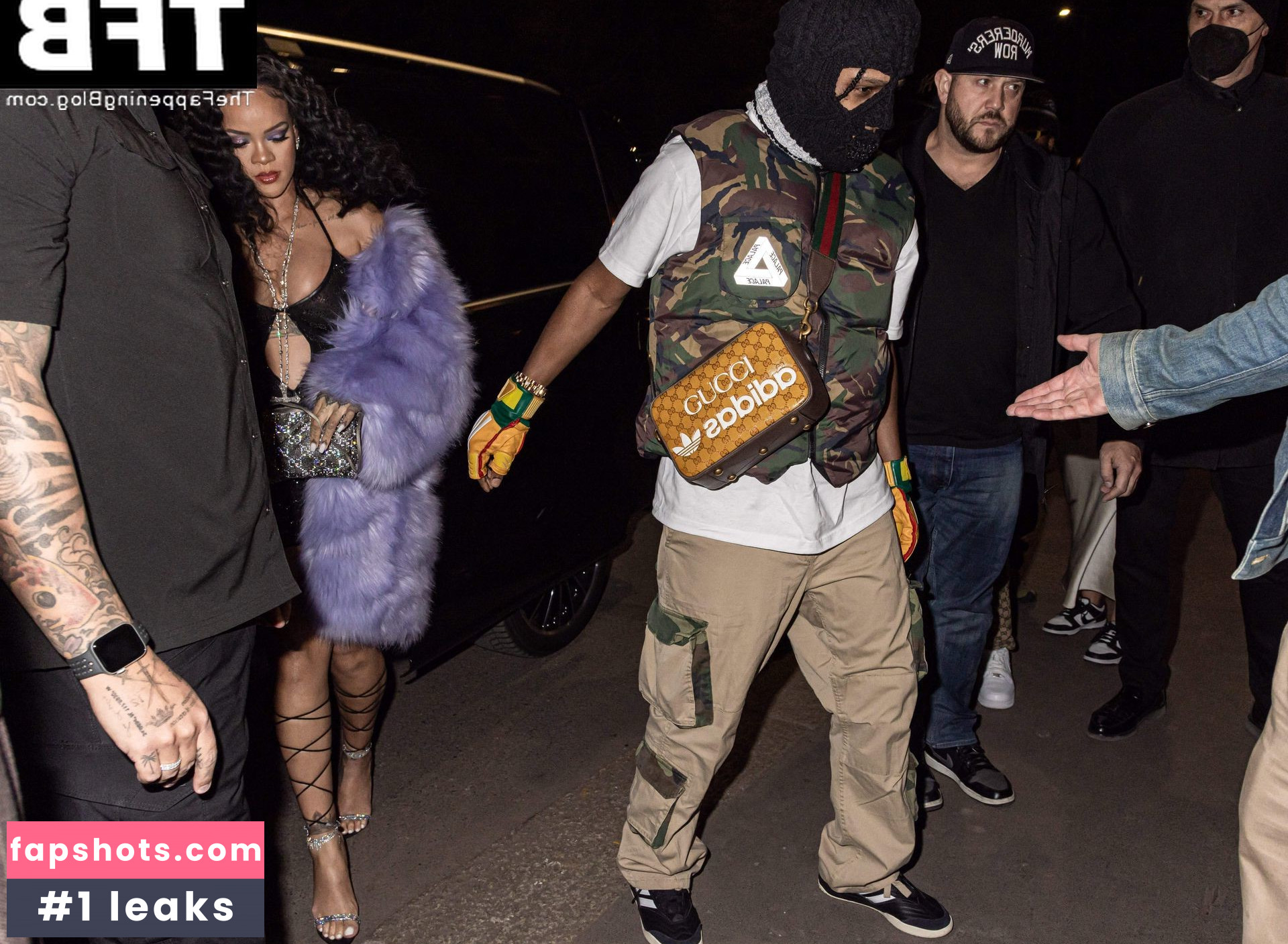 Rihanna gallery photo #2133