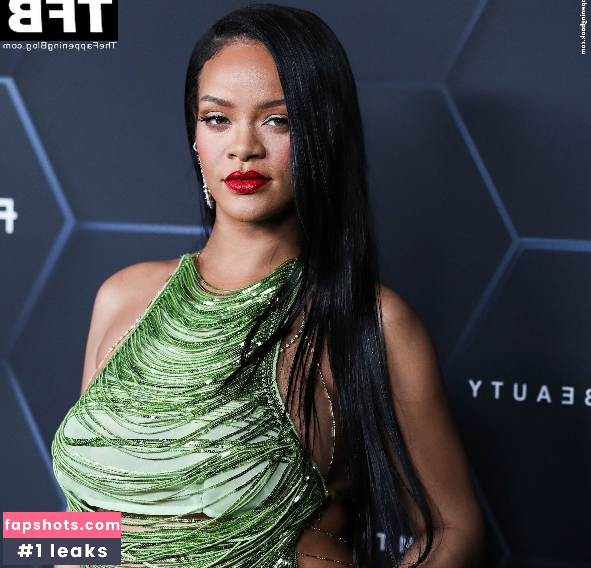 Rihanna gallery photo #2158