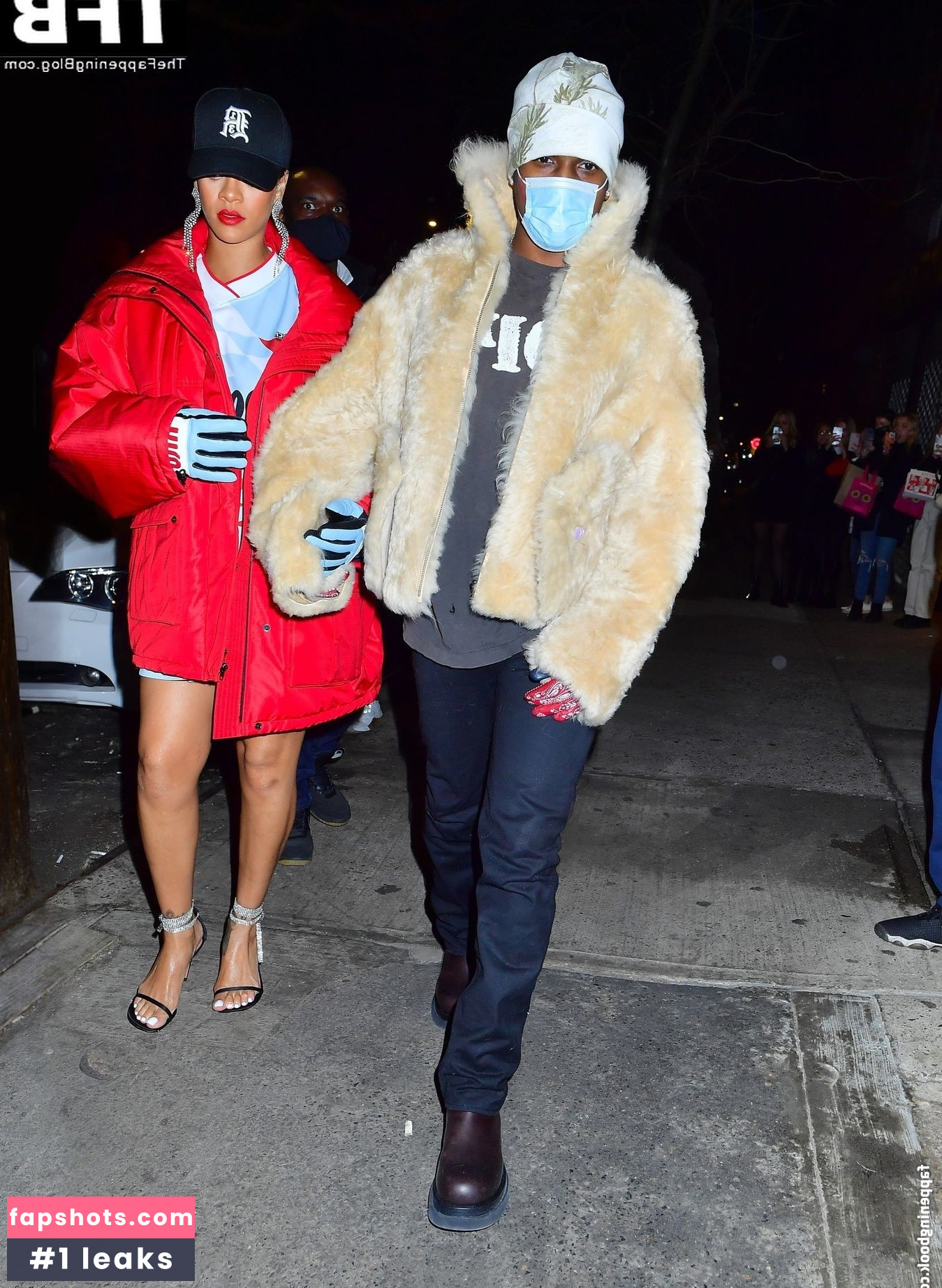 Rihanna gallery photo #2174