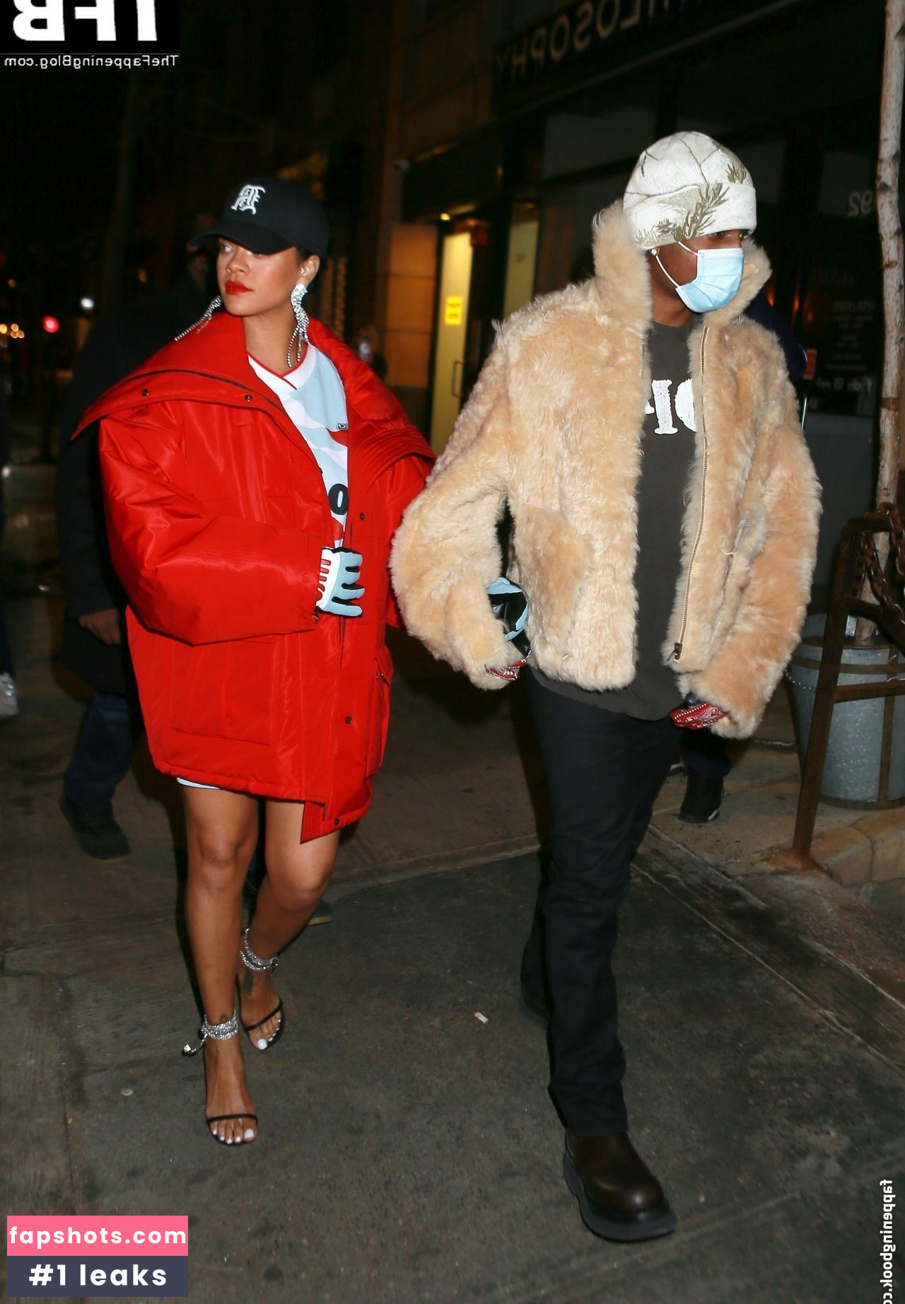 Rihanna gallery photo #2184