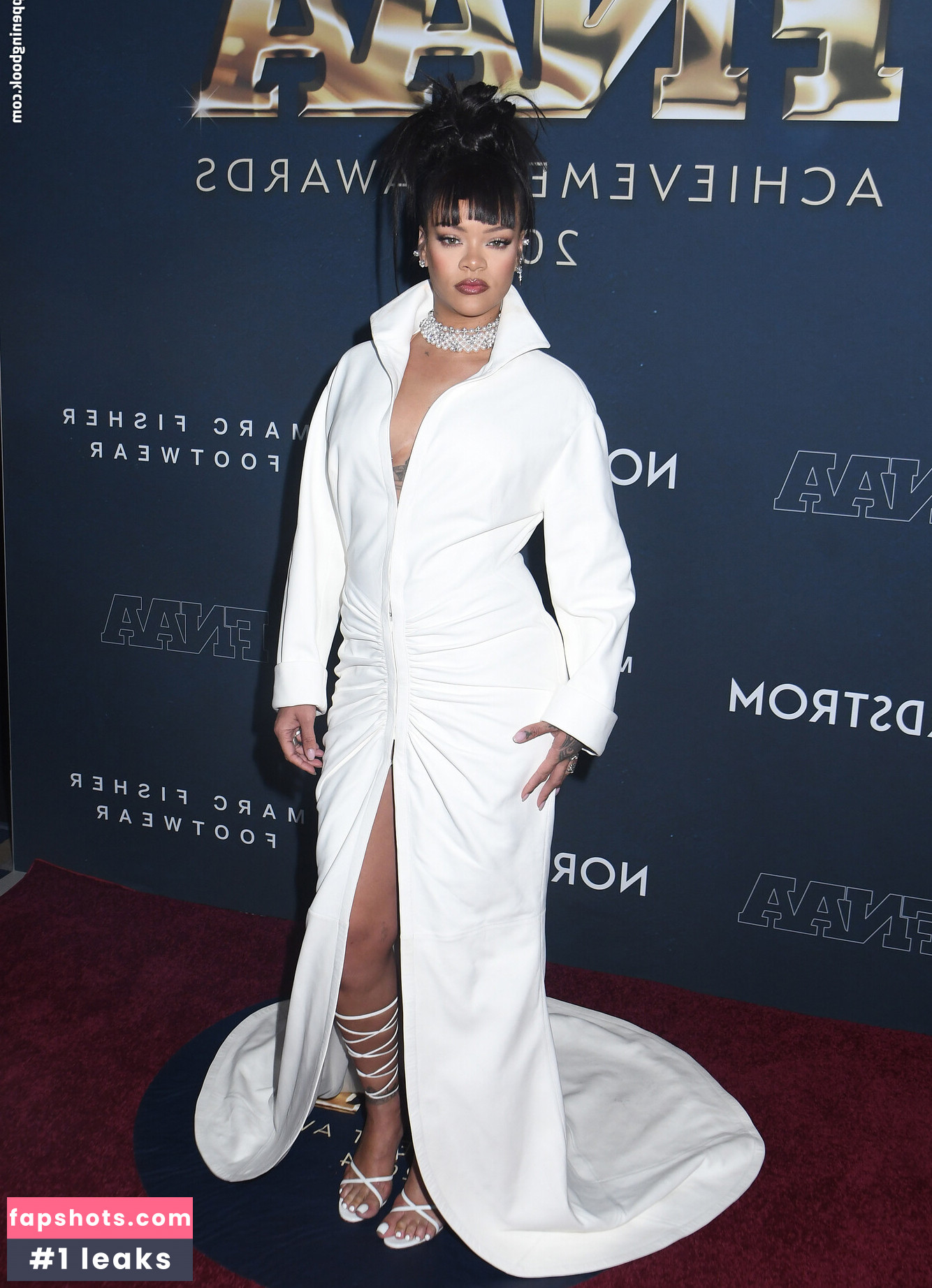 Rihanna Nacktheit OnlyFans Fotos #229 - Fapshots