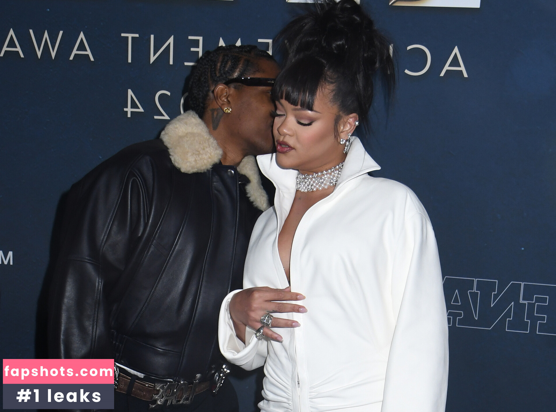 Rihanna Nacktheit OnlyFans Fotos #231 - Fapshots