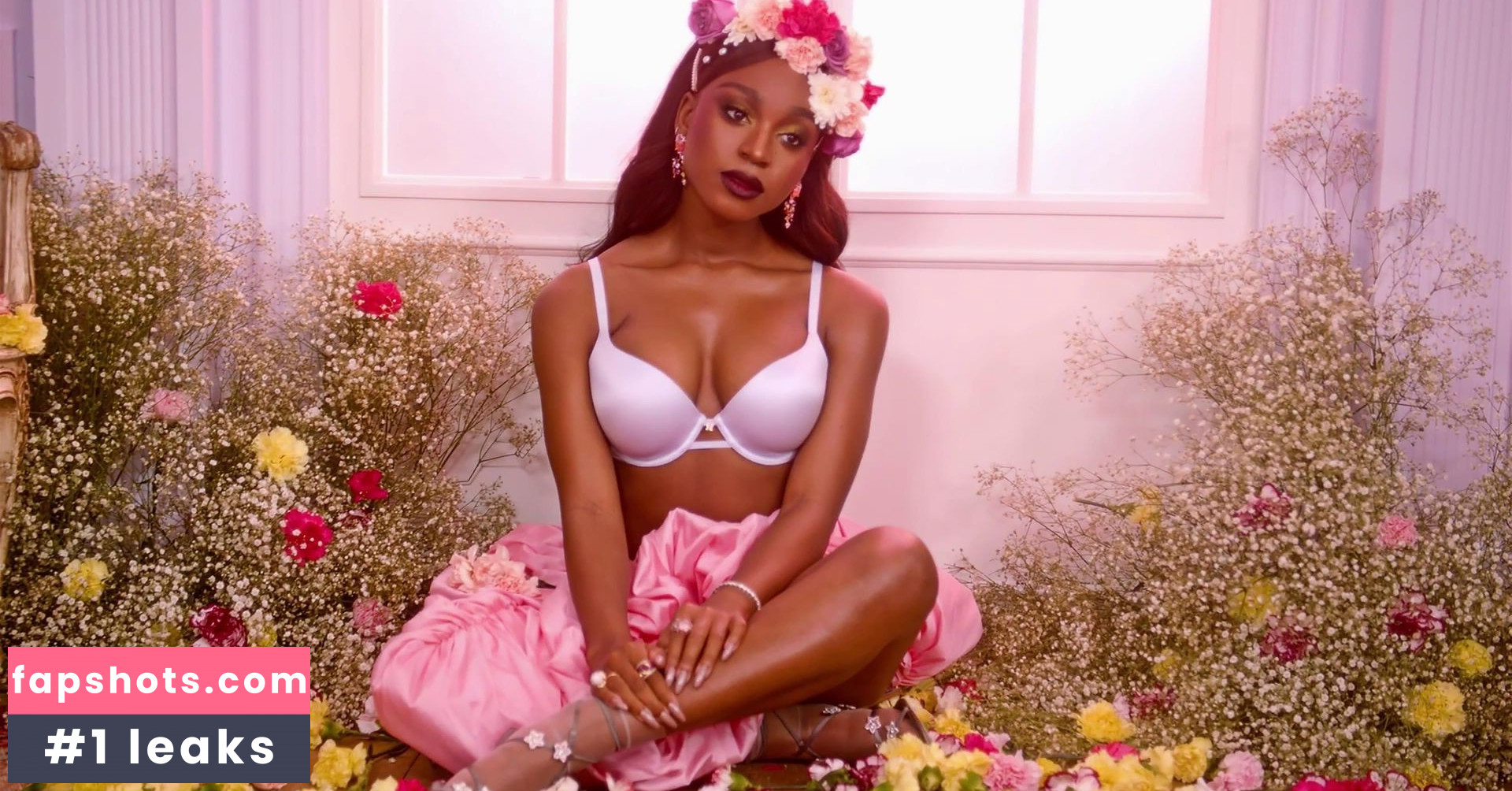 Rihanna gallery photo #2531