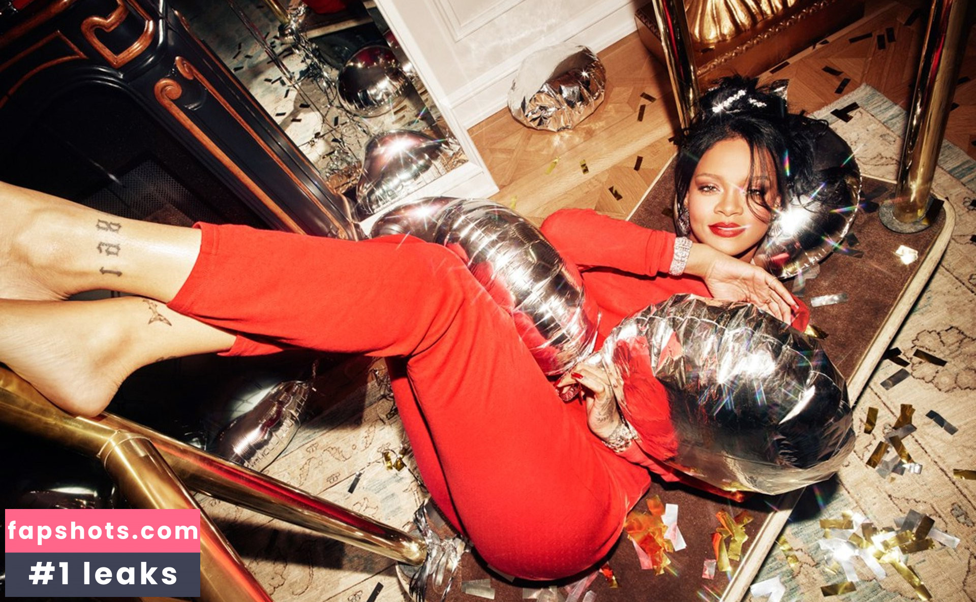 Rihanna gallery photo #2544